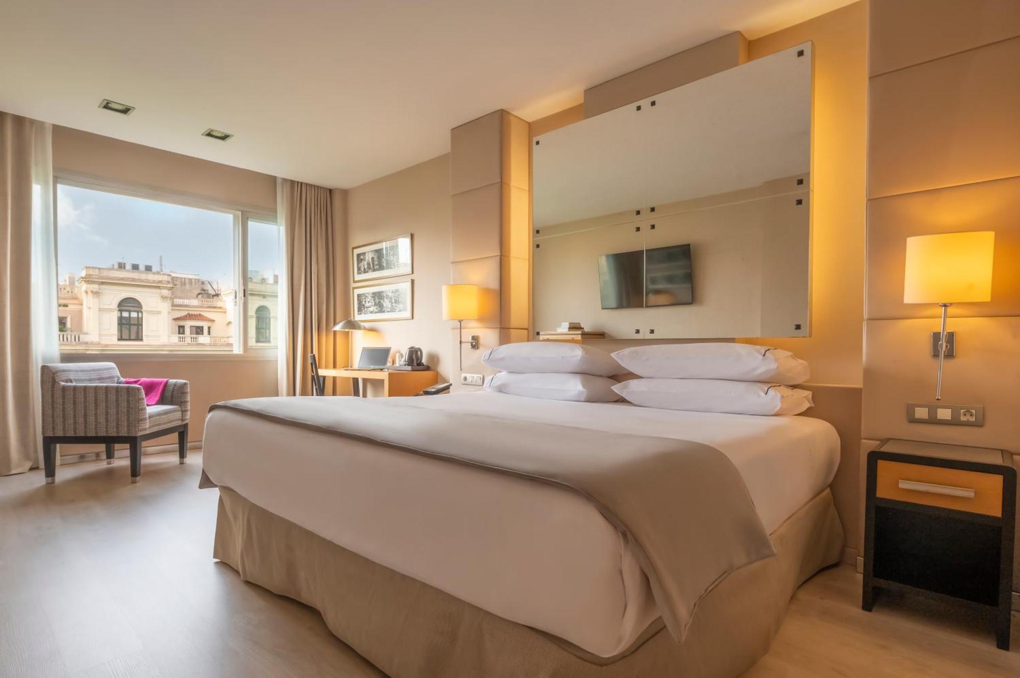 Hesperia Barcelona Presidente Hotel Eksteriør billede